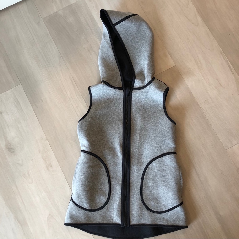 Lululemon Going Places Reversible Vest